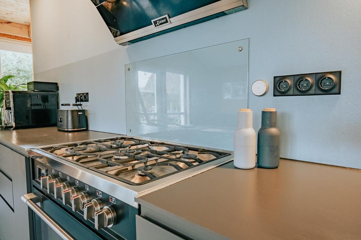 Hostel Oder Ferienwohnung 1-16 Personen Im Blauen Haus Fehmarn Dış mekan fotoğraf