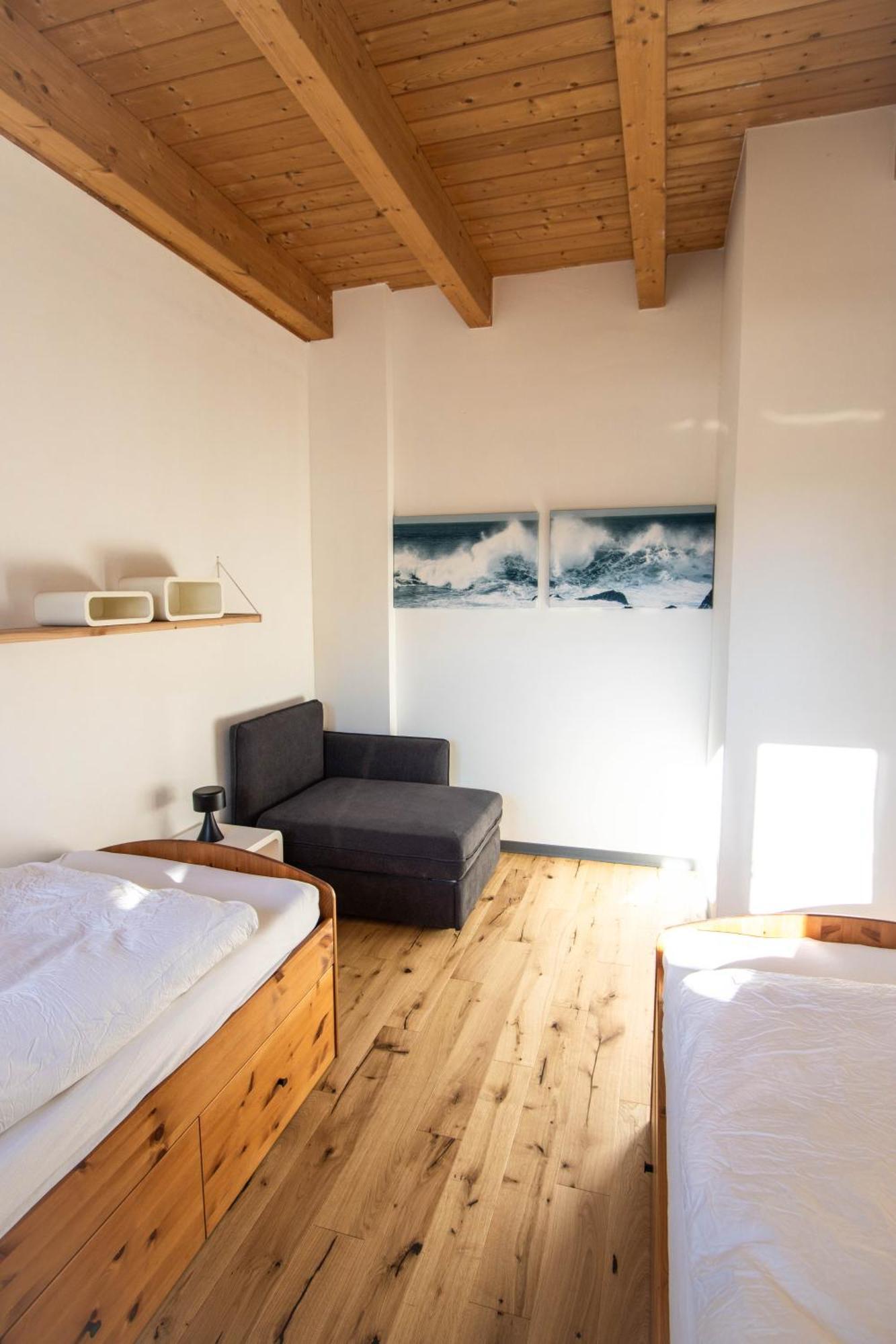 Hostel Oder Ferienwohnung 1-16 Personen Im Blauen Haus Fehmarn Dış mekan fotoğraf