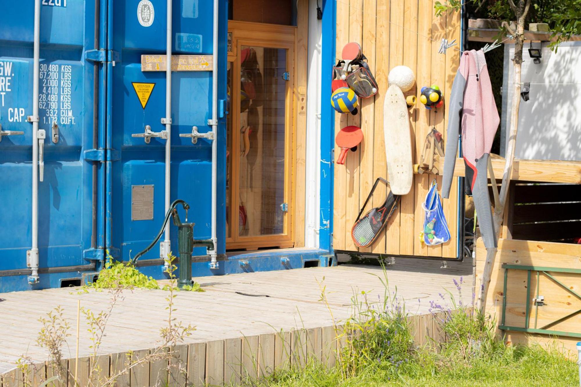 Hostel Oder Ferienwohnung 1-16 Personen Im Blauen Haus Fehmarn Dış mekan fotoğraf