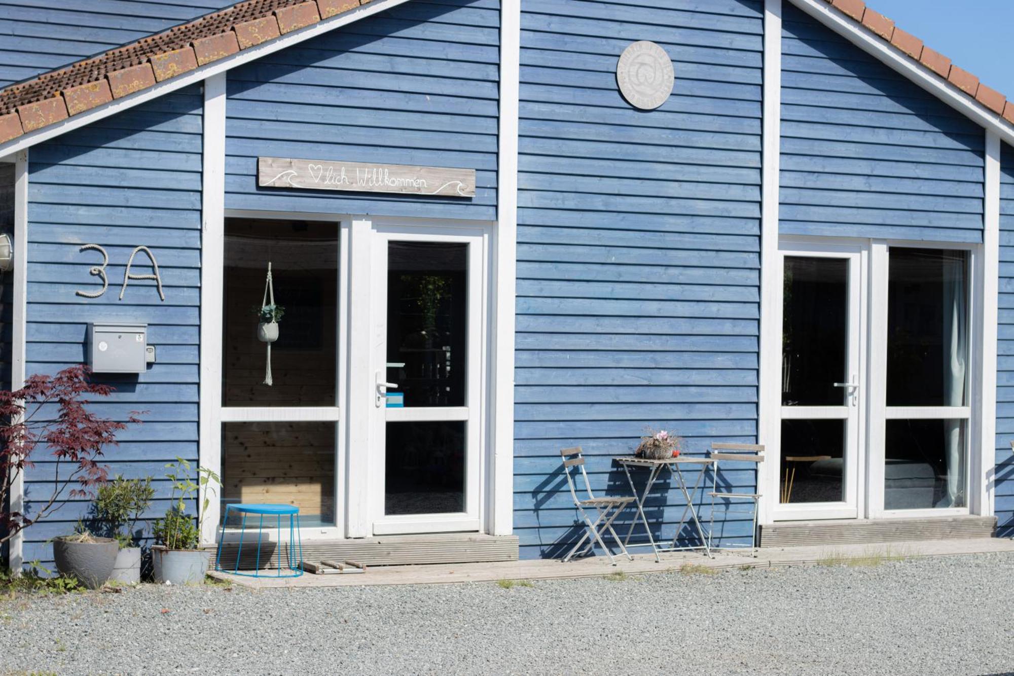 Hostel Oder Ferienwohnung 1-16 Personen Im Blauen Haus Fehmarn Dış mekan fotoğraf